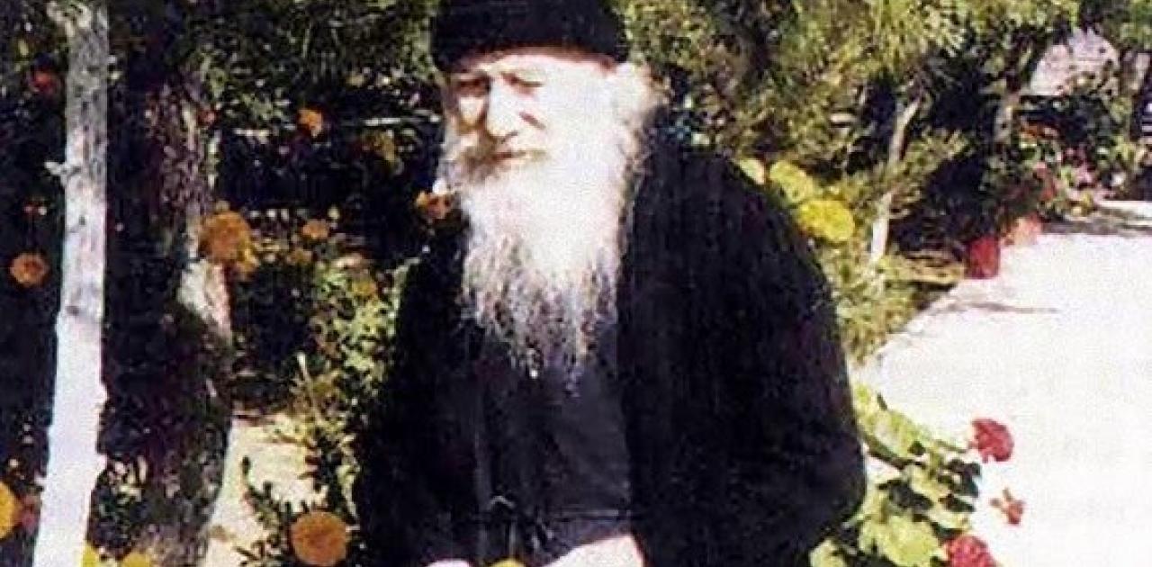 Άγιος Πορφύριος Καυσοκαλυβίτης: Τέχνη τεχνών - Ας ανοίξουμε τα χέρια κι ας ριχθούμε στην αγκαλιά του Χριστού