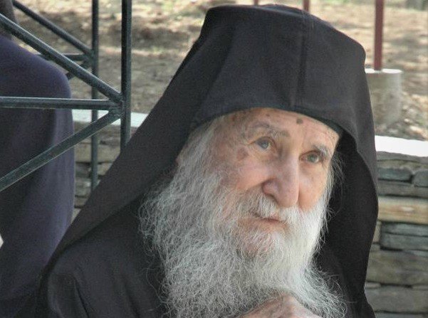 Γέροντας Ιωσήφ Βατοπαιδινός: Οι πειρασμοί δε νυστάζουν